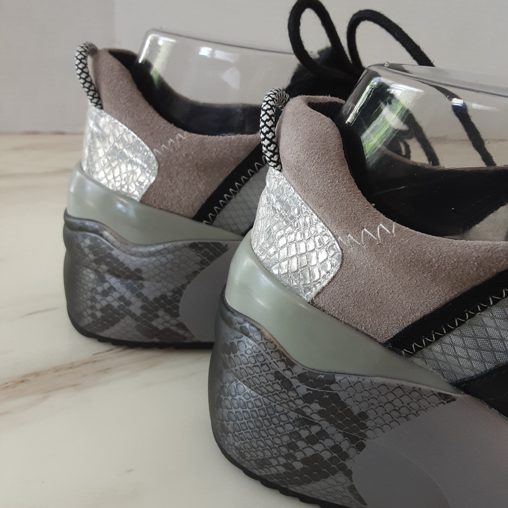 GIANNI BINI Malloy Chunky Snakeskin Print Calf Fur Lace-Up Wedge Sneakers Sz 8M - Picture 9 of 11
